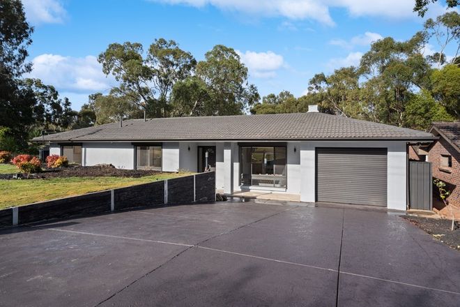 Picture of 16 Swan Avenue, HAPPY VALLEY SA 5159