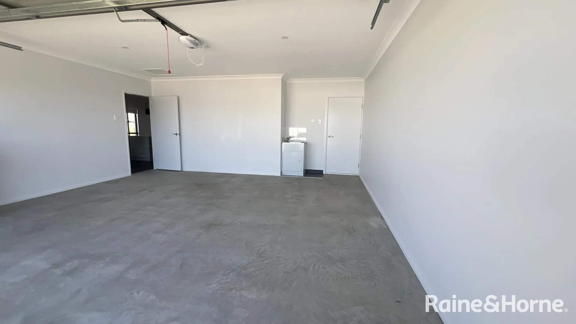 Additional image 17 of 10 Scampi Drive, Clinton QLD 4680