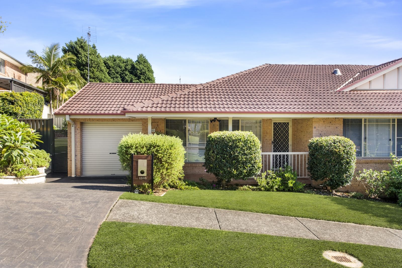 3 bedrooms Semi-Detached in 136B James Sea Drive GREEN POINT NSW, 2251