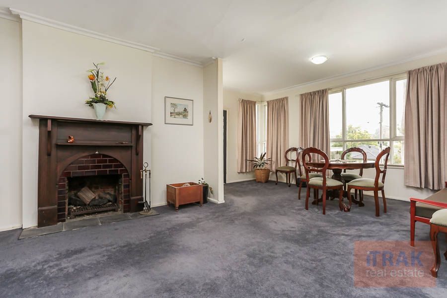 16 Wiltshire Avenue, Bayswater VIC 3153, Image 1