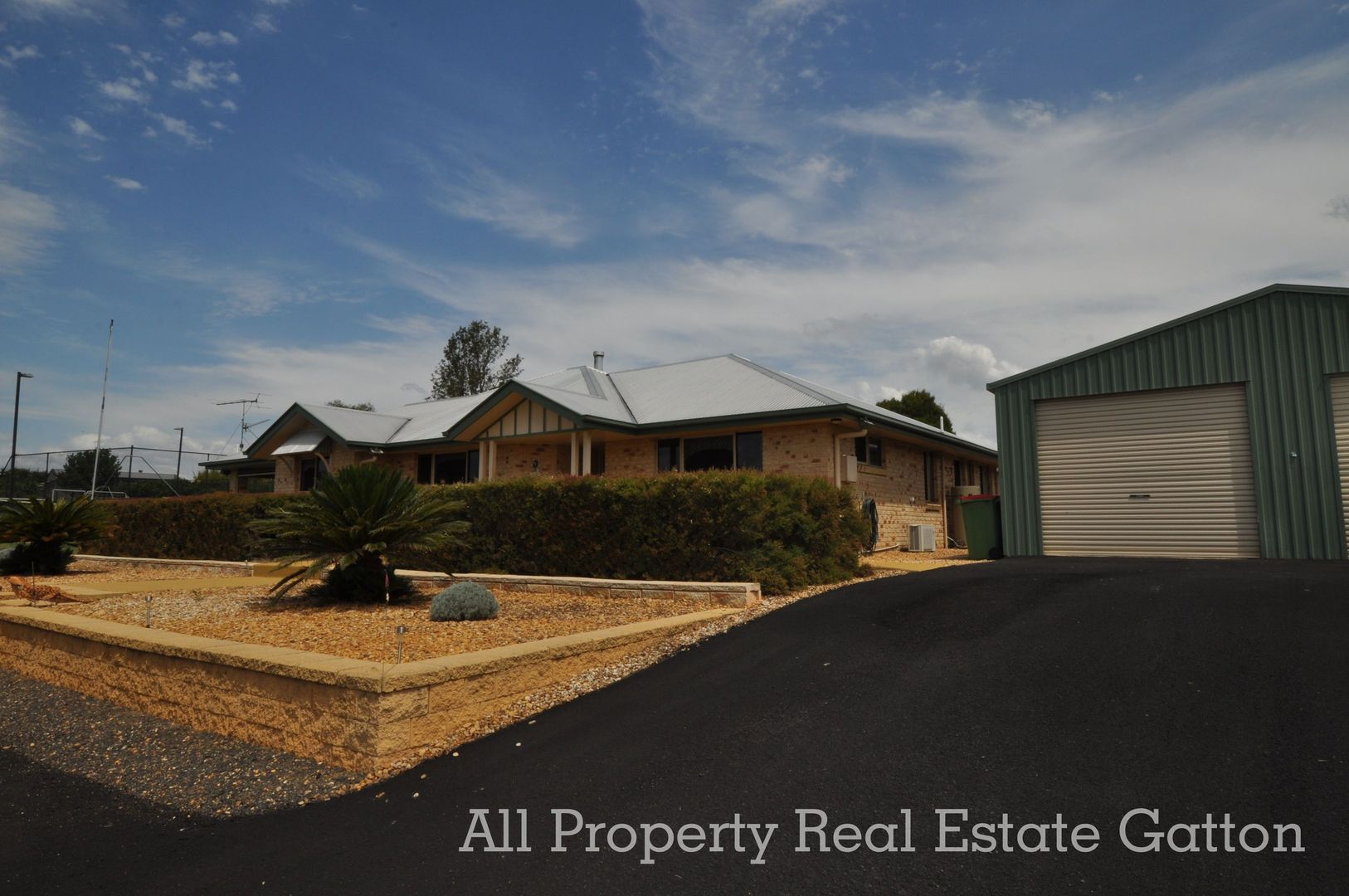 10 Kyle Close, Placid Hills QLD 4343, Image 1