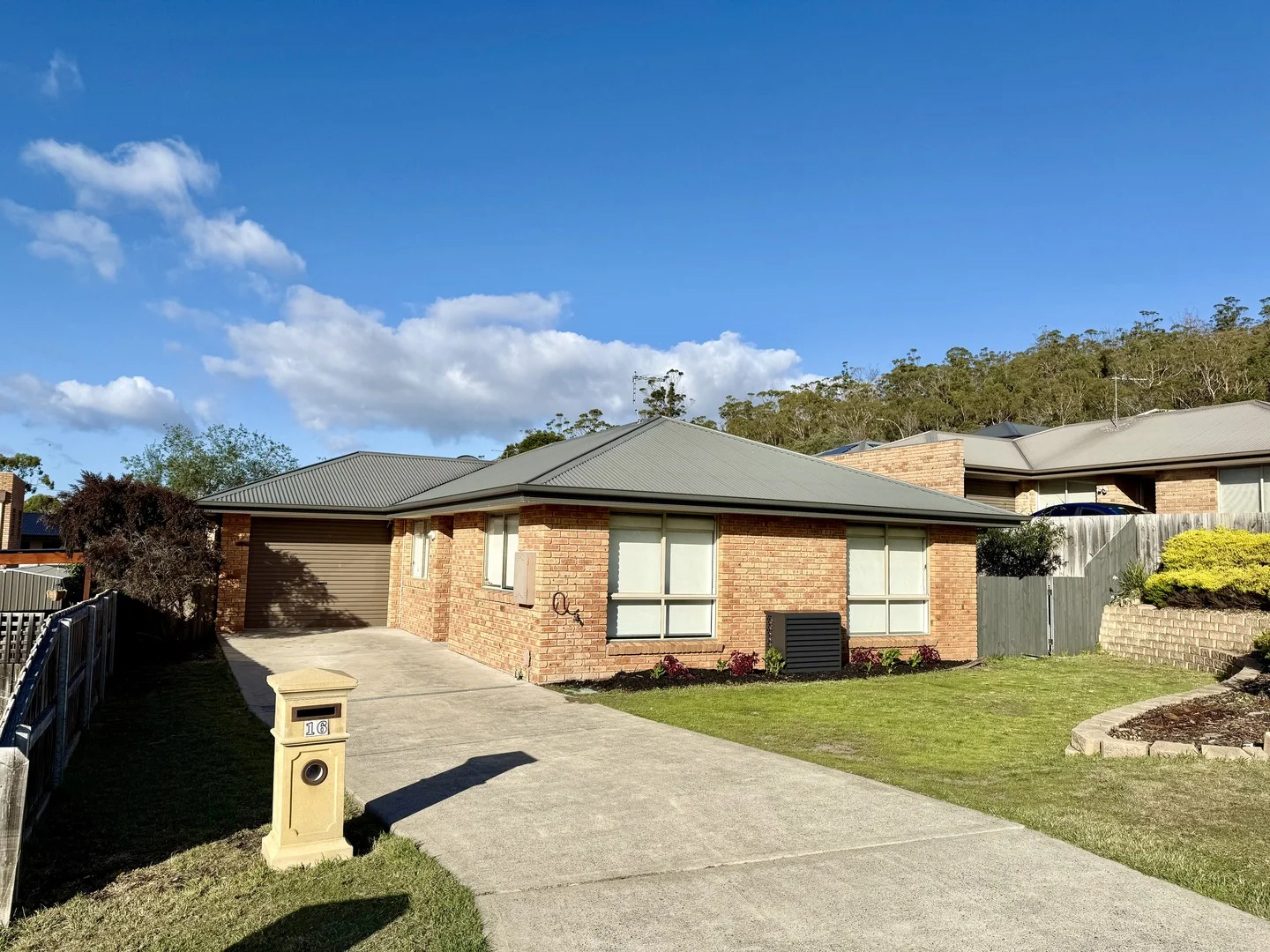 16 Emmaline Court, Rokeby TAS 7019