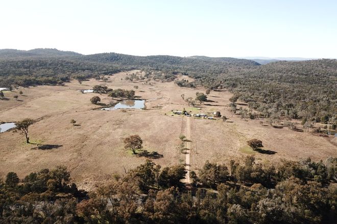 Picture of 'Gundaroo' 4457 Obley Road, OBLEY NSW 2868