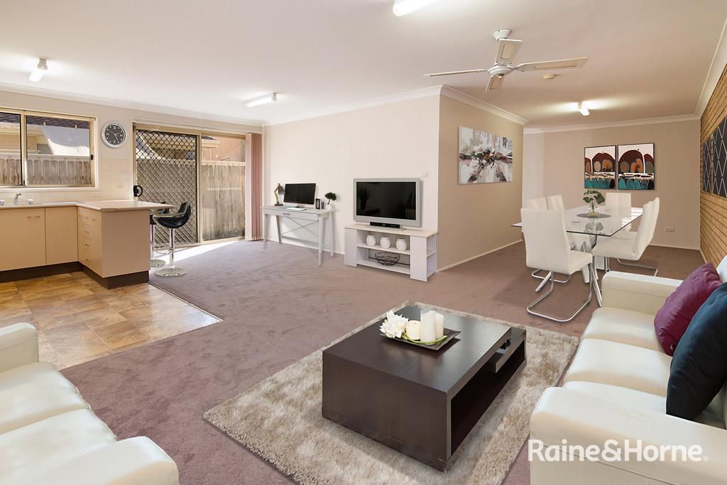 1/12 Richmond Close, Bateau Bay NSW 2261