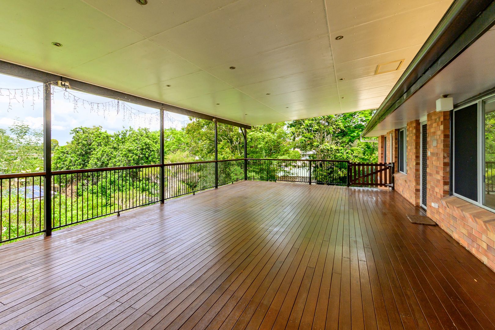 6 Maye Court, Sun Valley QLD 4680, Image 2