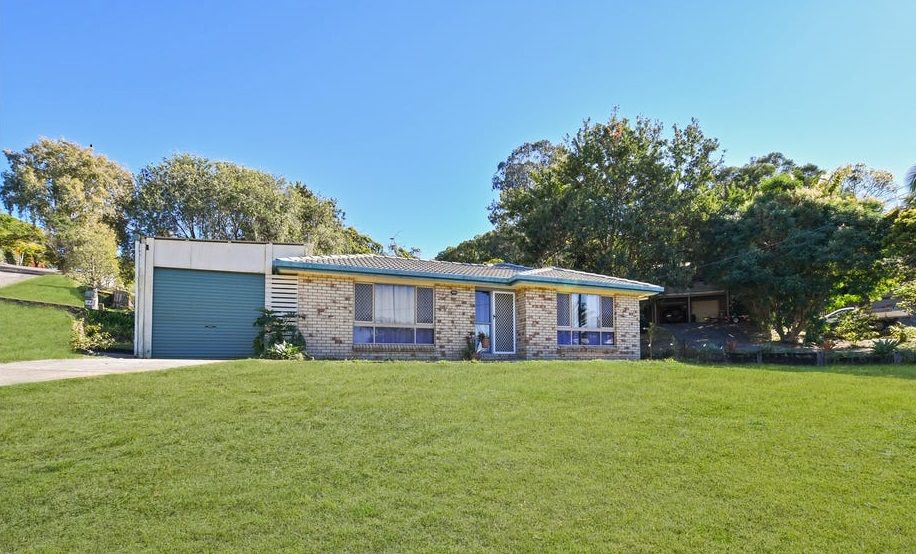 3 bedrooms House in 2 Gregory Court NAMBOUR QLD, 4560