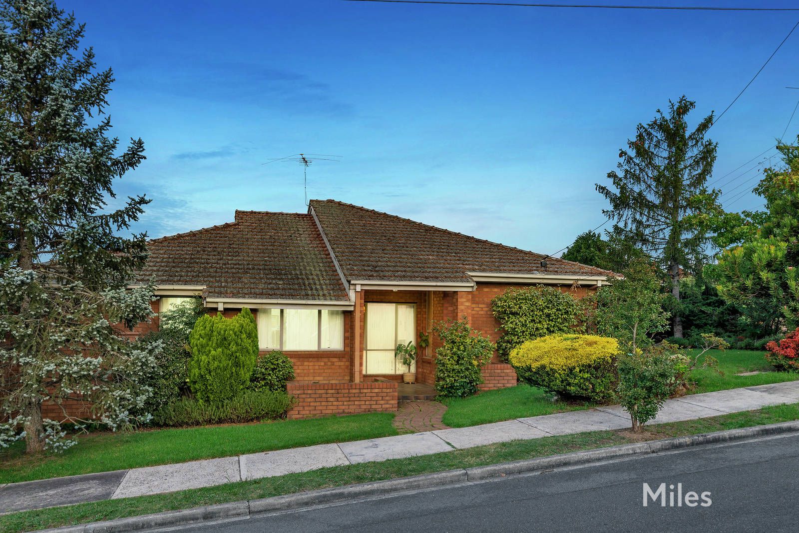 30 Sevenoaks Avenue, Heidelberg VIC 3084, Image 0