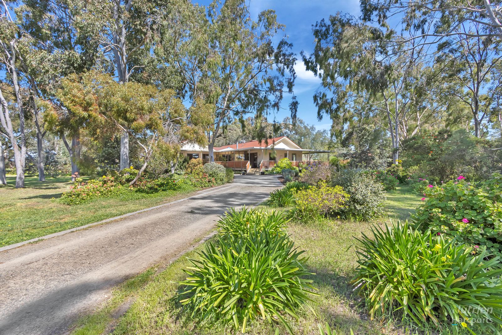 15 Glynn Street, Riverton SA 5412, Image 1