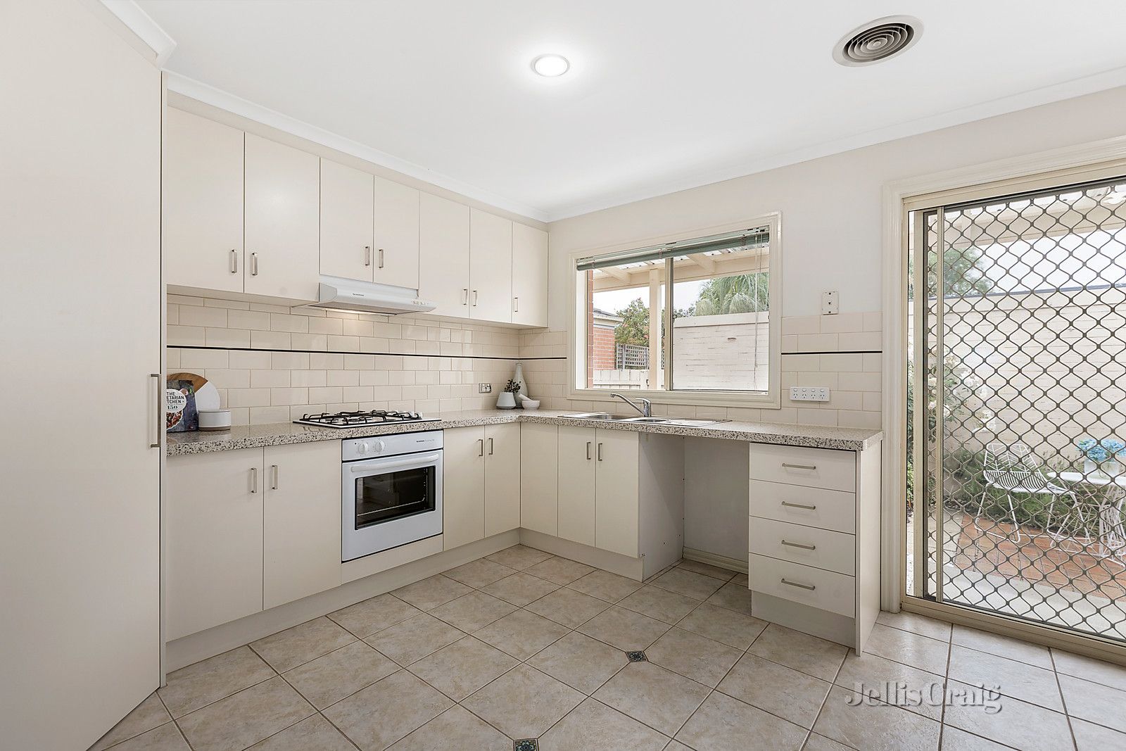 44A Lorikeet Street, Nunawading VIC 3131, Image 2