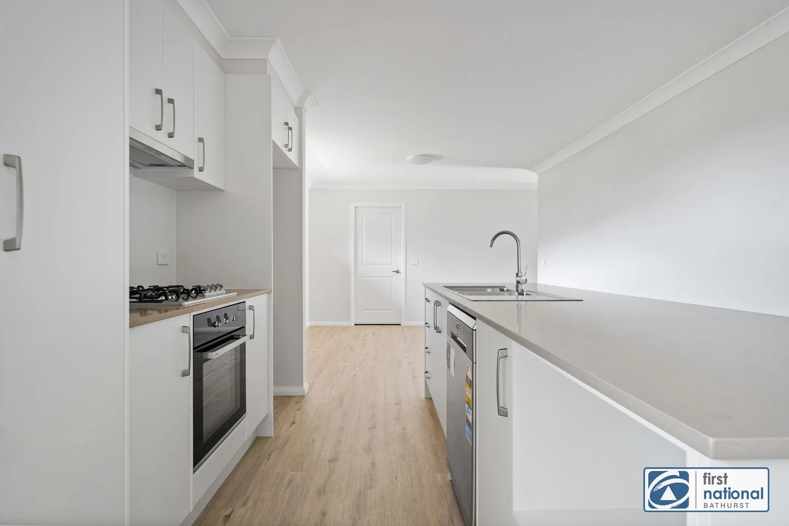 Additional image 7 of 350B Stewart Street, Bathurst NSW 2795