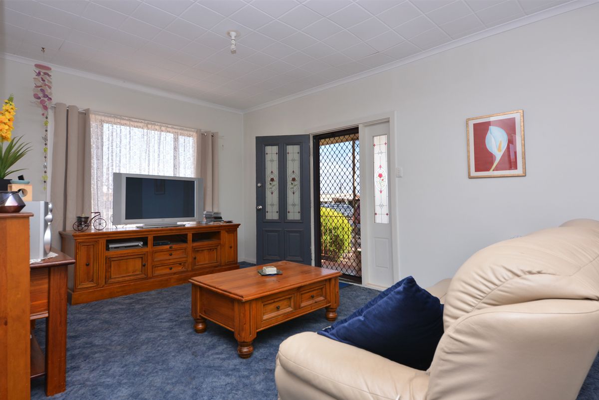 36 Gordon Street, Whyalla Norrie SA 5608, Image 2