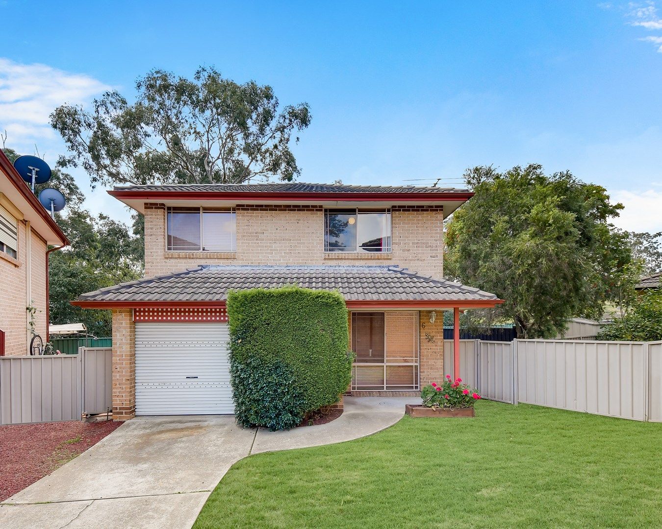 6/4 Westmoreland Road, Minto NSW 2566, Image 0