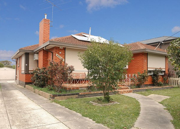 4 Hampstead Crescent, Glen Waverley VIC 3150