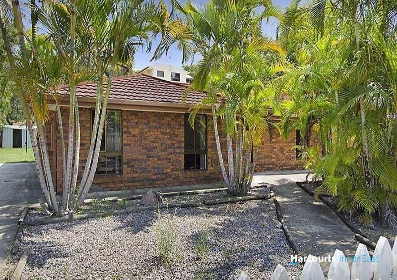 3 bedrooms House in 6 Baguette Street CARINA QLD, 4152