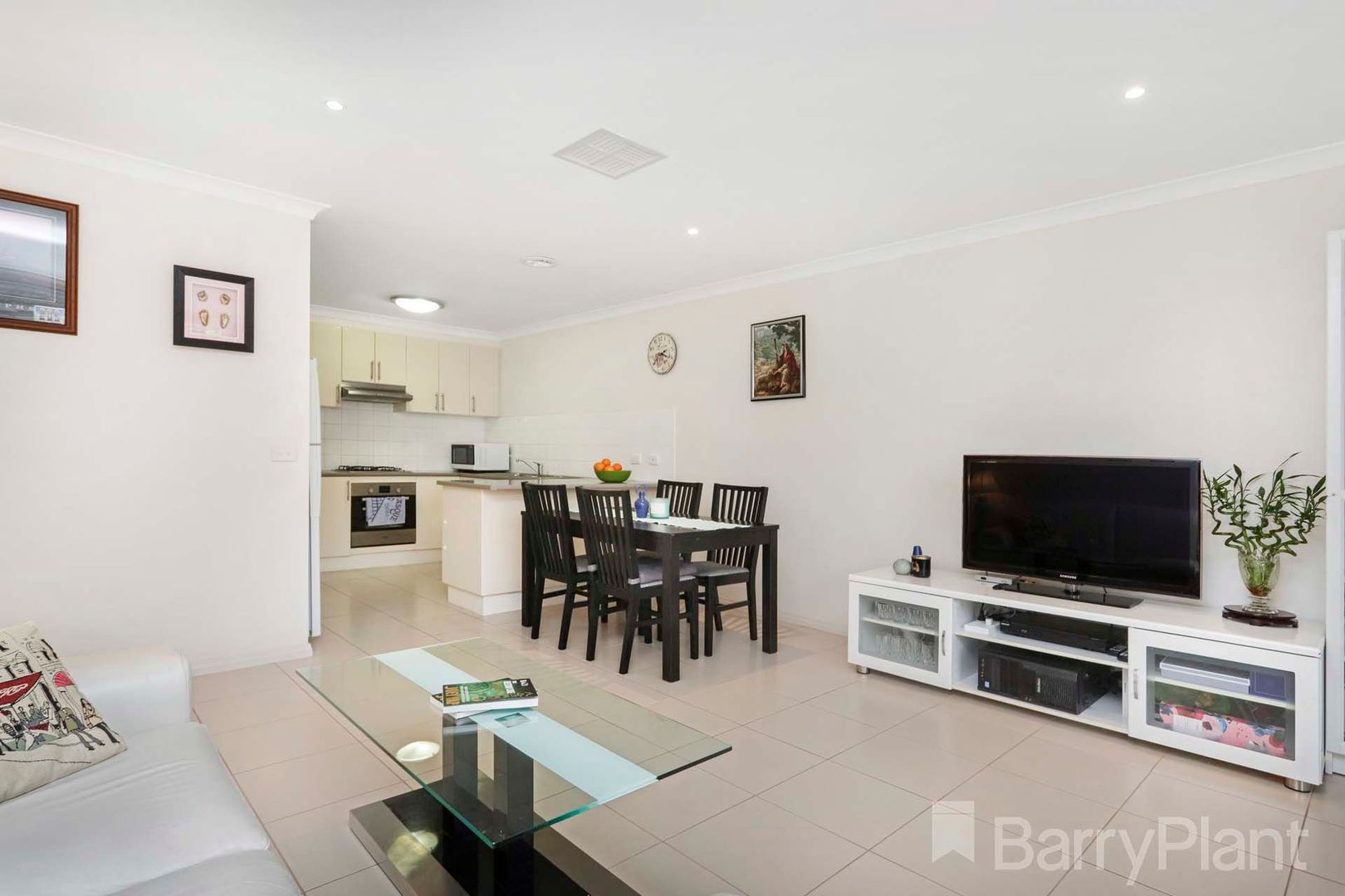 2/78 Duke Street, Braybrook VIC 3019, Image 2