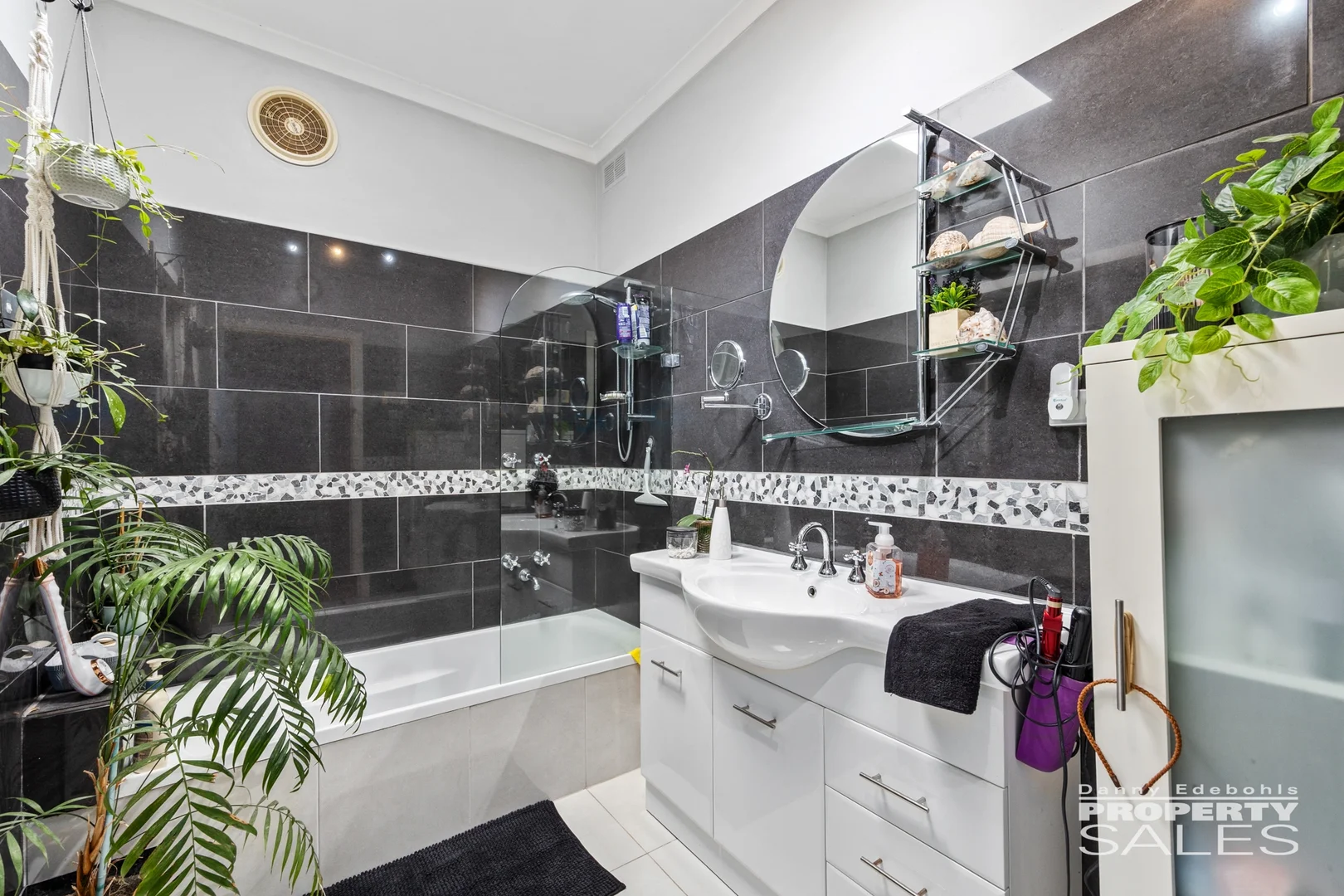 Additional image 12 of 71 Farrells Road, Hill End VIC 3825