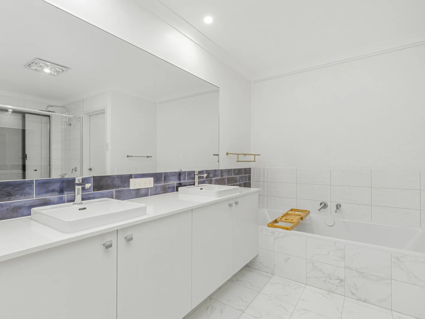 Additional image 24 of 22 Alabaster Approach, Jindalee WA 6036