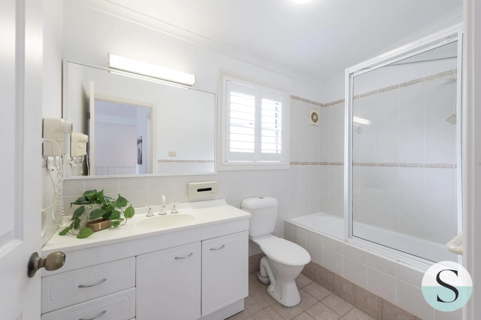 Additional image 21 of 82 Kingfisher Circuit, Cams Wharf NSW 2281