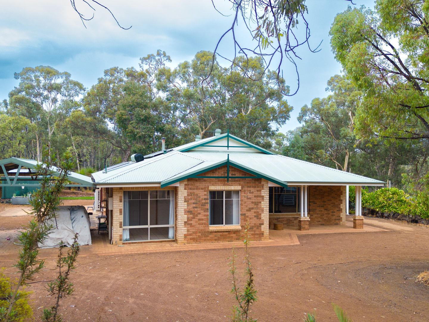 195 Red Brook Cir, Morangup WA 6083, Image 2