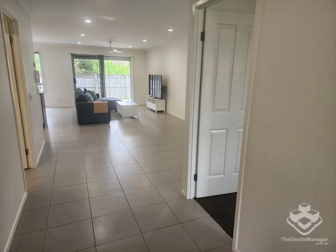 Urangan QLD 4655 photo 2