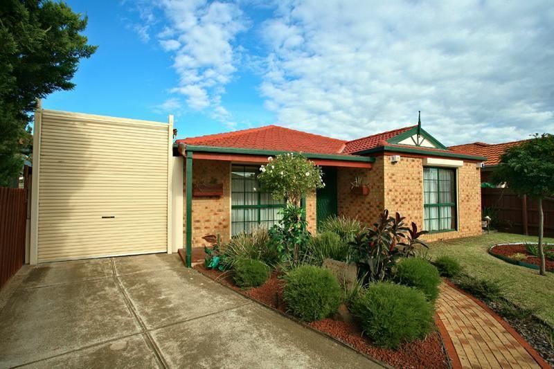 5 Bottlebrush Court, SUNSHINE WEST VIC 3020, Image 0