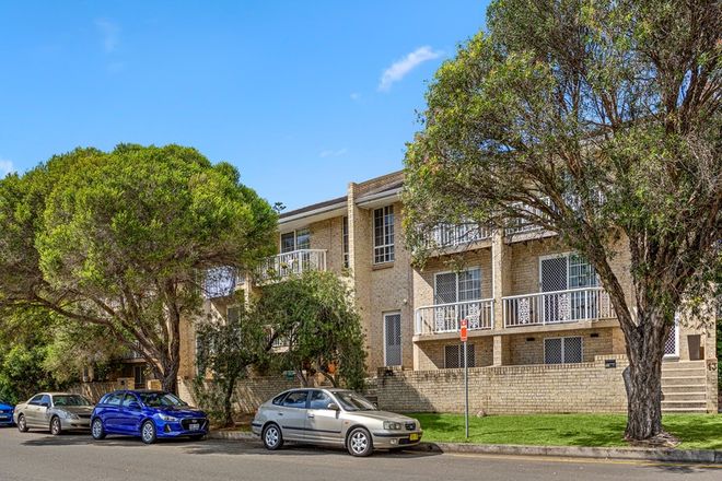 Picture of 2/13 Bank Street, WOLLONGONG NSW 2500