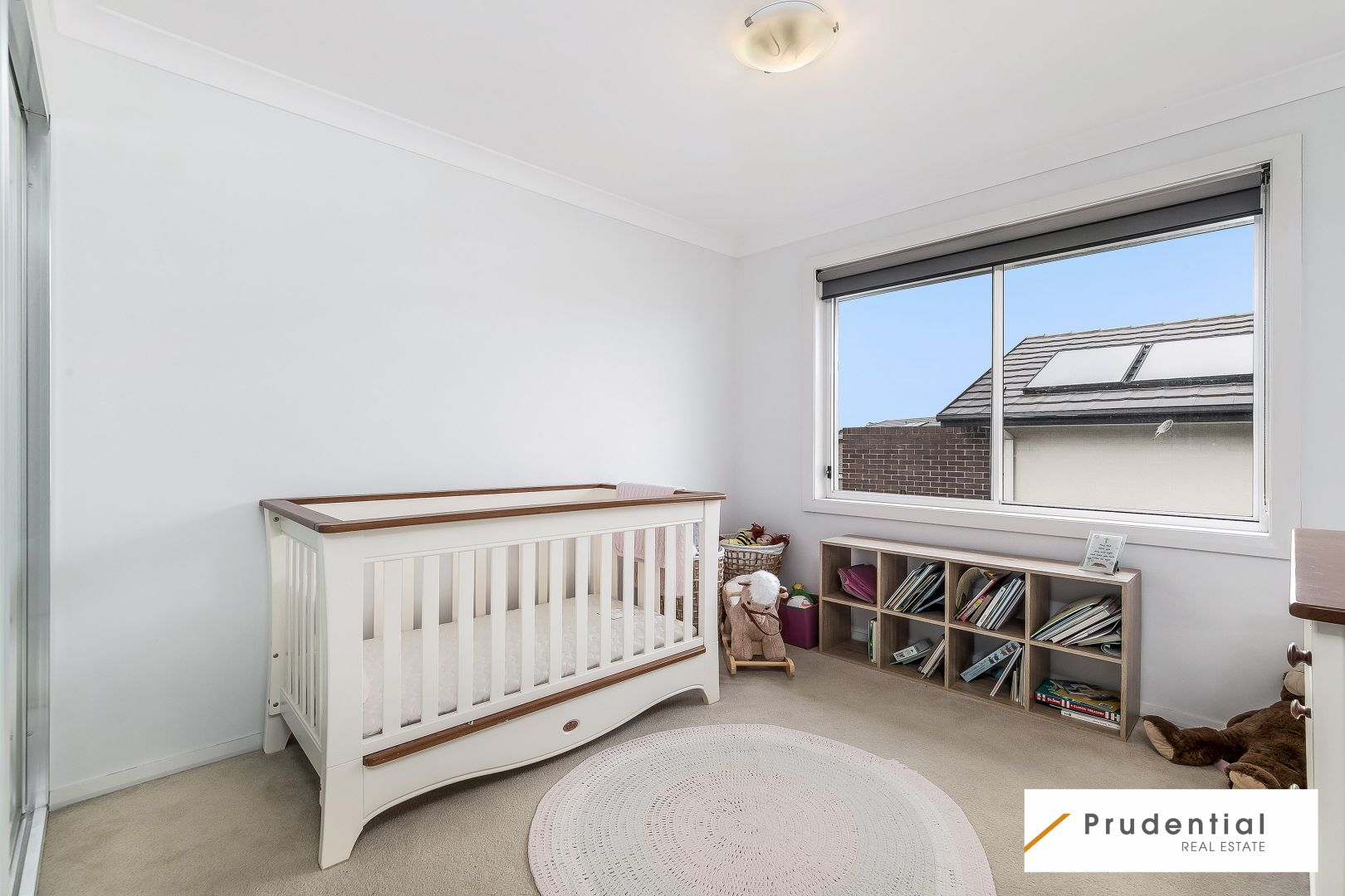 4 Horace Street, Middleton Grange NSW 2171, Image 2