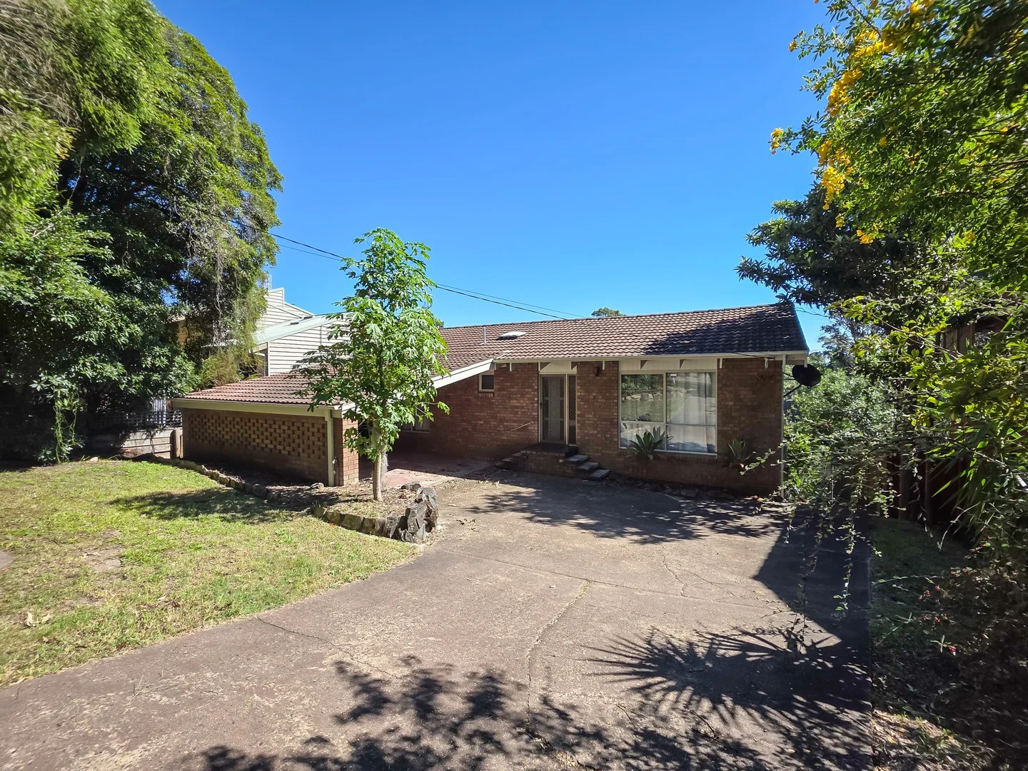 5 Burrawang Crescent, Sunshine Bay NSW 2536