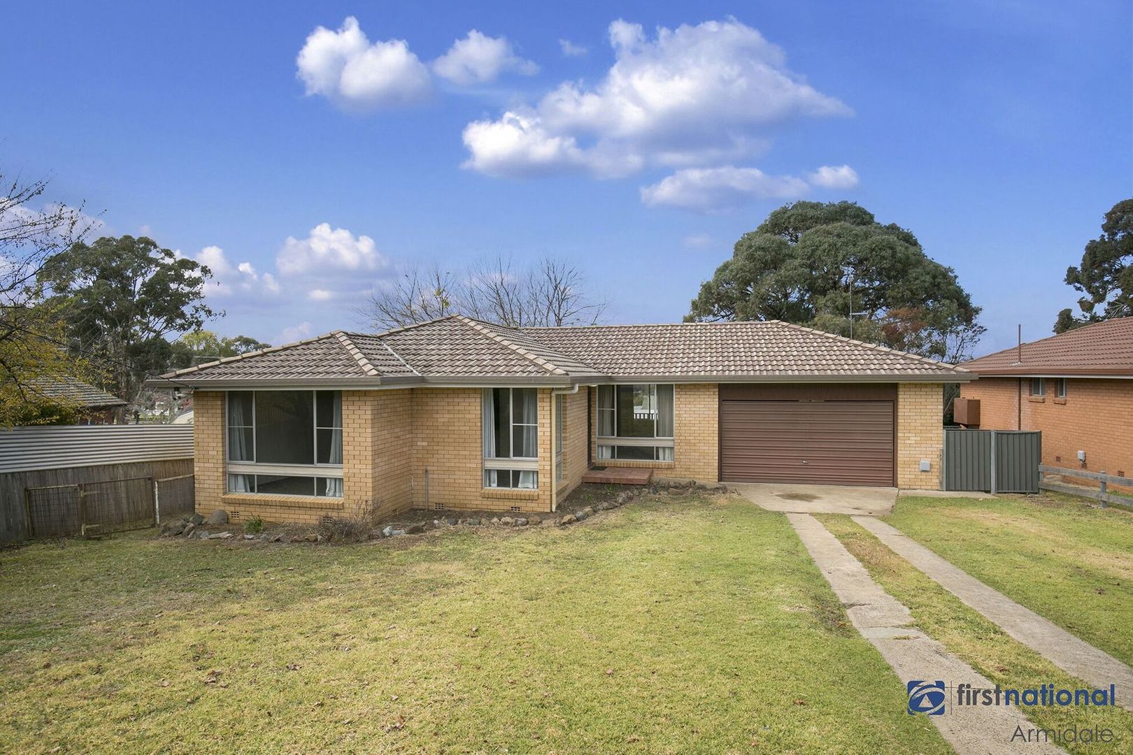 7 Bonnar Street Armidale Nsw 2350 Domain