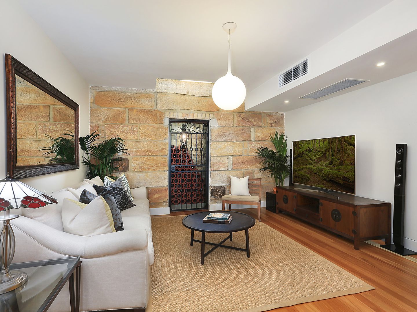 105 Broughton Street, Kirribilli NSW 2061, Image 2