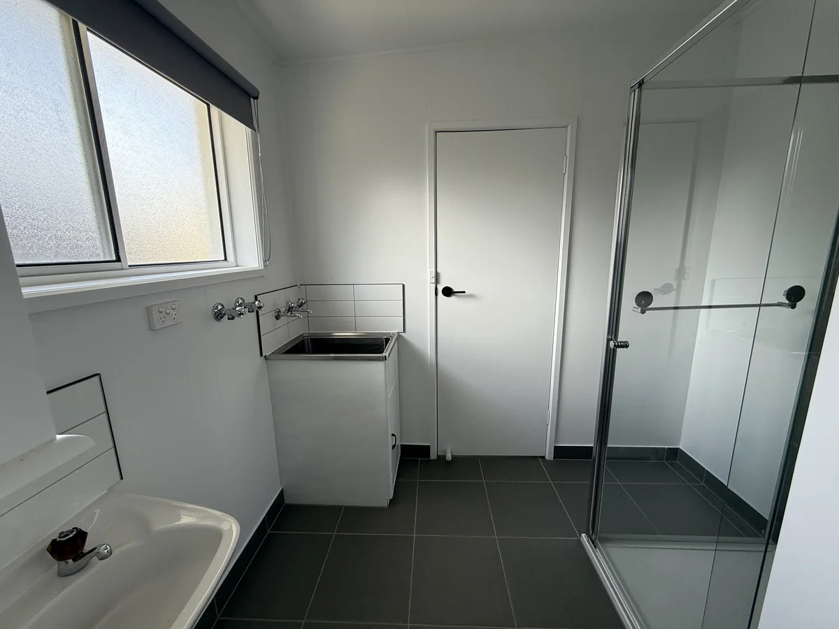 Additional image 6 of 2-4/1 Tantallon Avenue, Hamilton VIC 3300