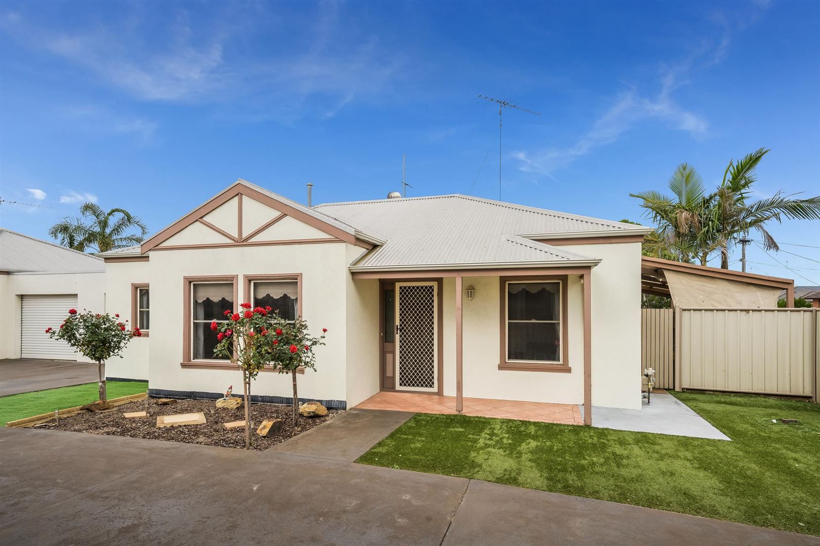 1/1a Maple Crescent, Bell Park VIC 3215, Image 0