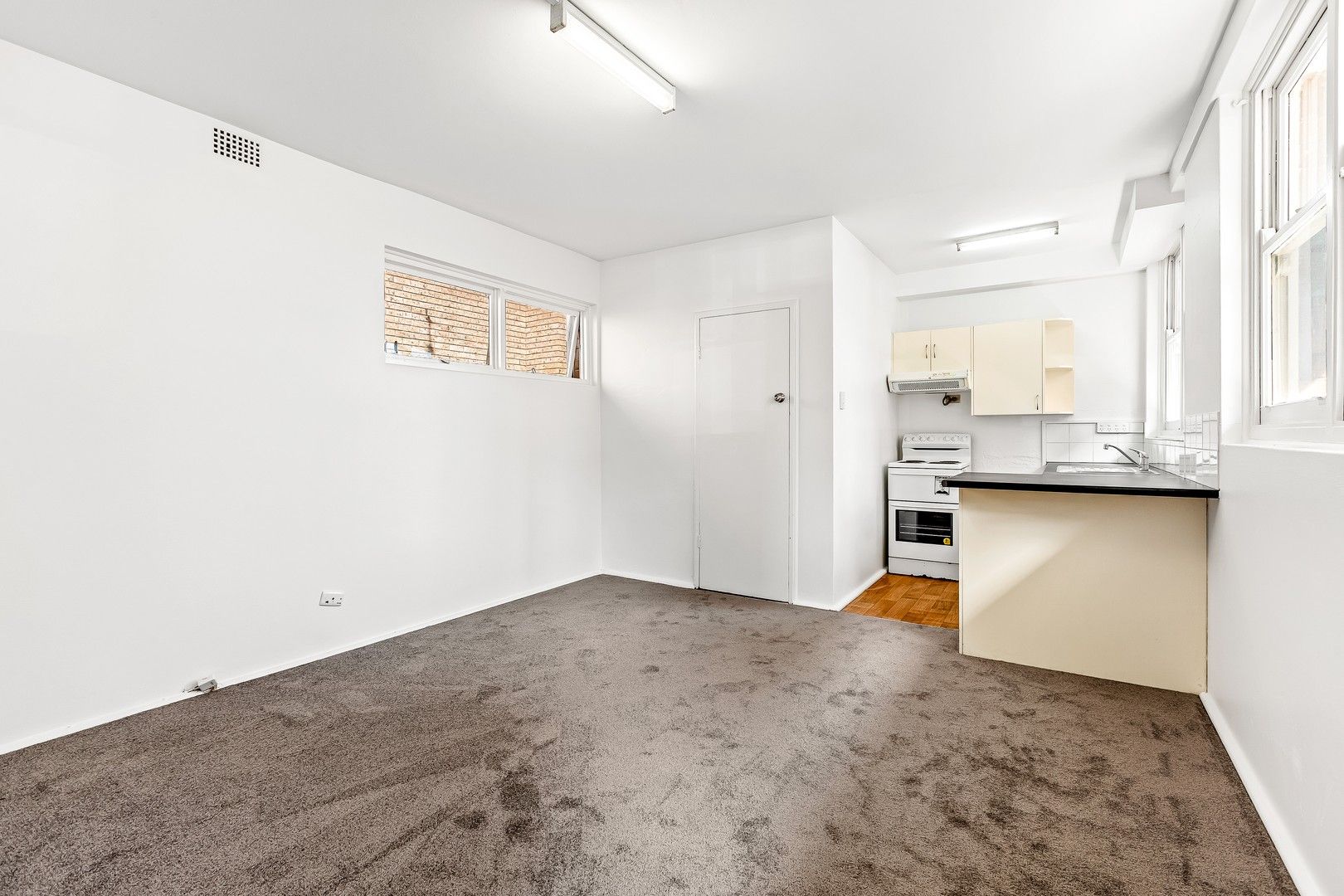 1 bedrooms Studio in 1/102-104 Elswick Street LEICHHARDT NSW, 2040