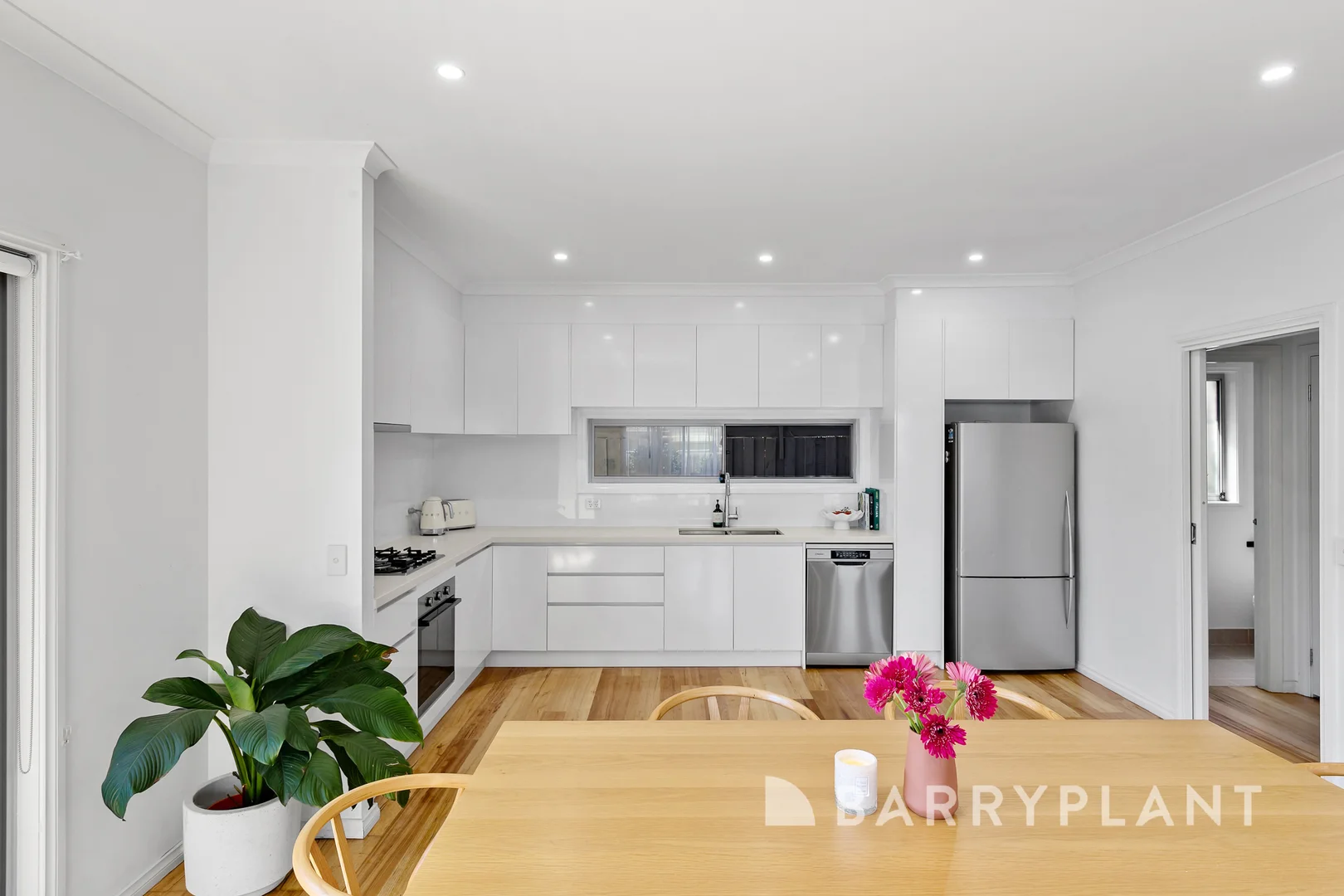 Additional image 6 of 2/39 Glendenning Street, St Albans VIC 3021