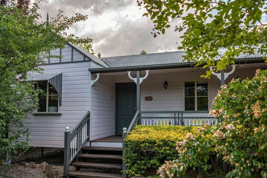 3 bedrooms House in 66 Wallangarra Rd STANTHORPE QLD, 4380