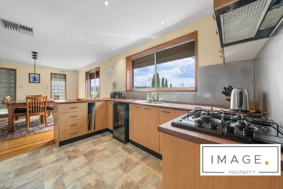Additional image 4 of 38 Valley Cres, Glenroy VIC 3046