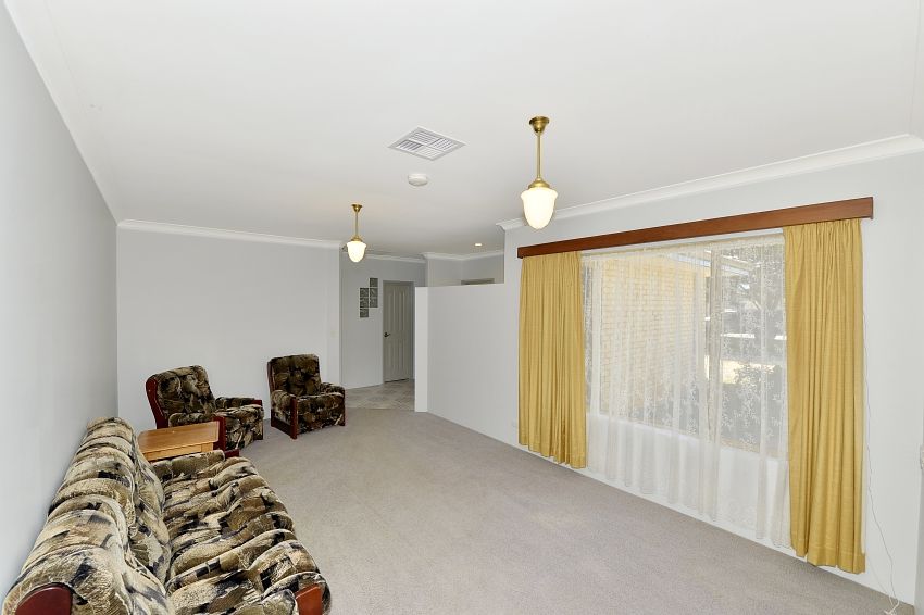 26 Hall Street, Mandurah WA 6210, Image 2