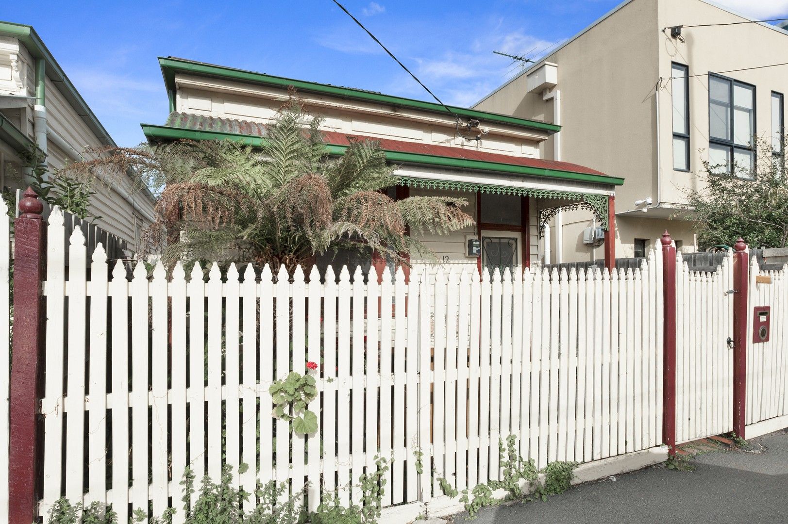 2 bedrooms House in 12 Peers Street RICHMOND VIC, 3121