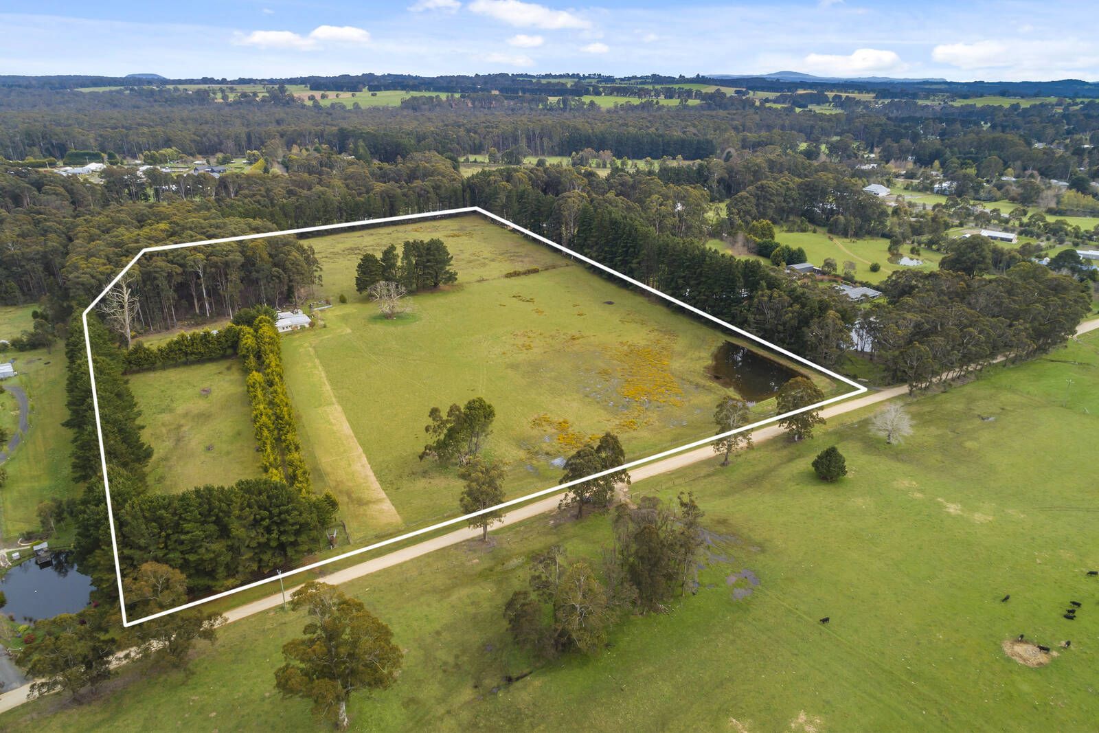 Vacant land in 95 Blue Mount Road, TRENTHAM VIC, 3458