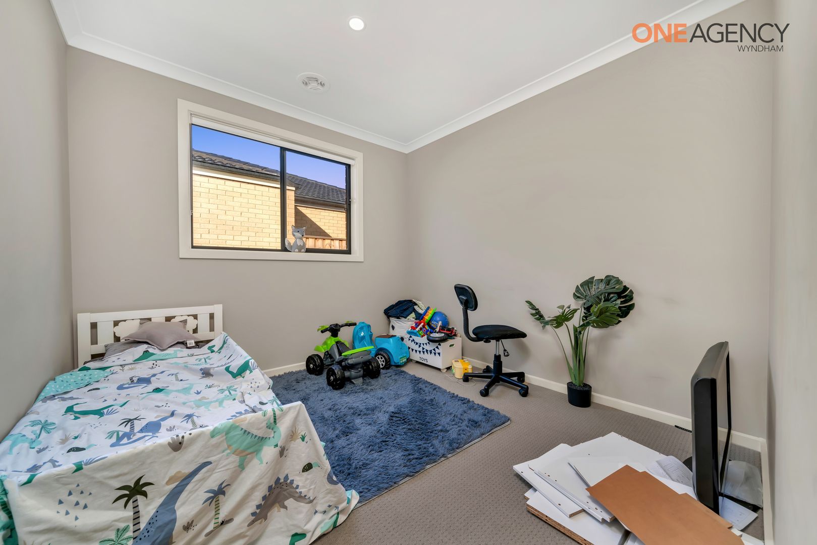 11 Lamaro Way, Wyndham Vale VIC 3024, Image 2