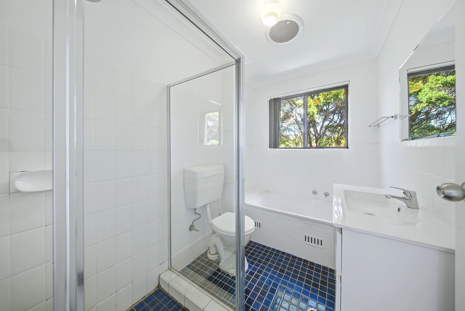 Additional image 22 of 1-4/12 Lobelia Close, Metford NSW 2323