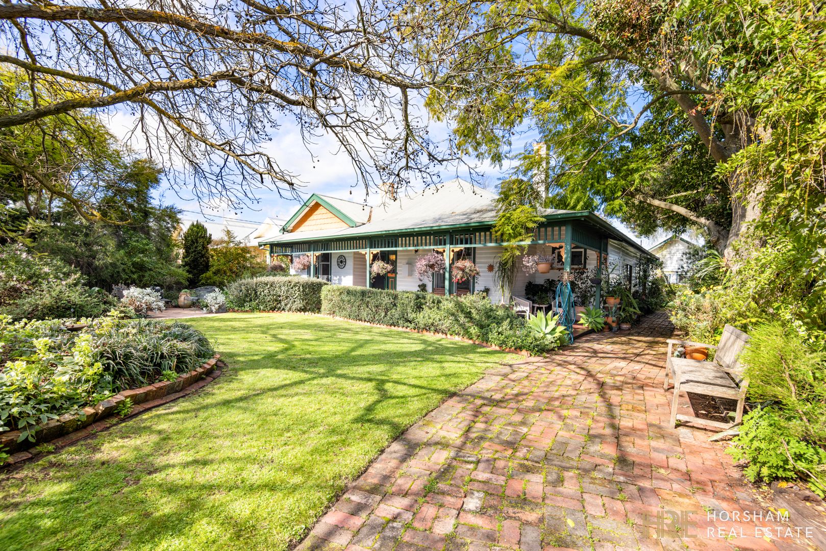 18 Dooen Road, Horsham VIC 3400