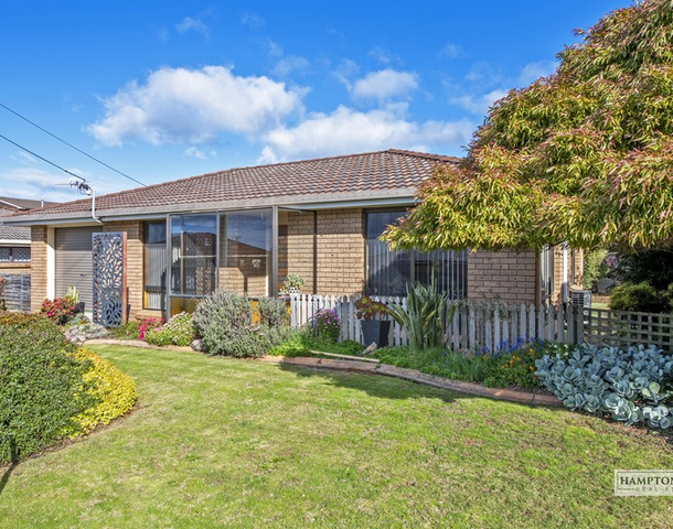 1/27 Thorne Street, Upper Burnie TAS 7320