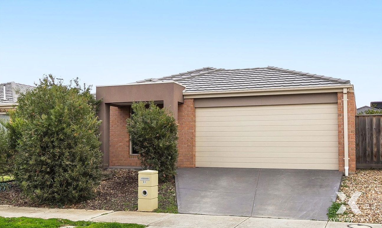 4 bedrooms House in 69 Middleton Drive POINT COOK VIC, 3030