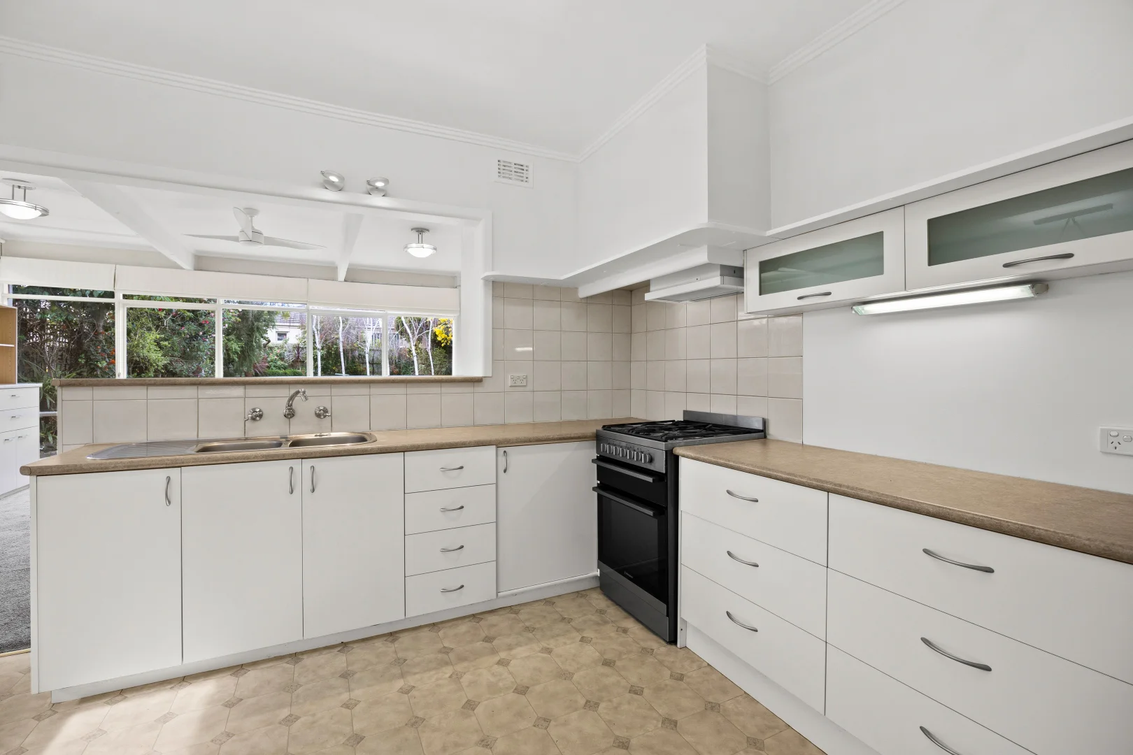 Additional image 5 of 11 Cromwell Street, Burwood VIC 3125