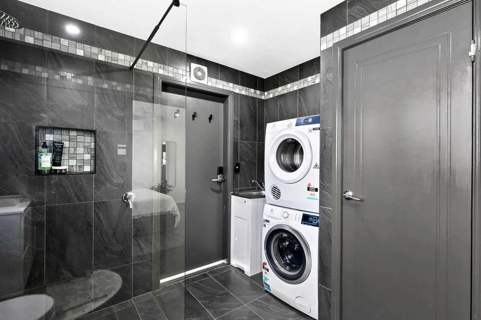 Additional image 12 of 11 Dartmouth Street, Torquay QLD 4655