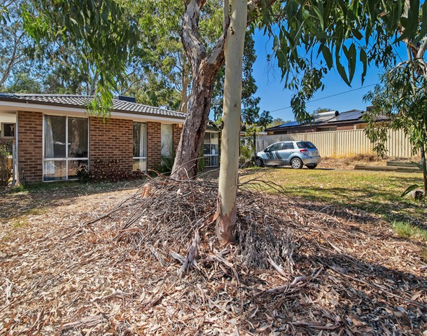 15 Jacqueline Drive, Thornlie WA 6108