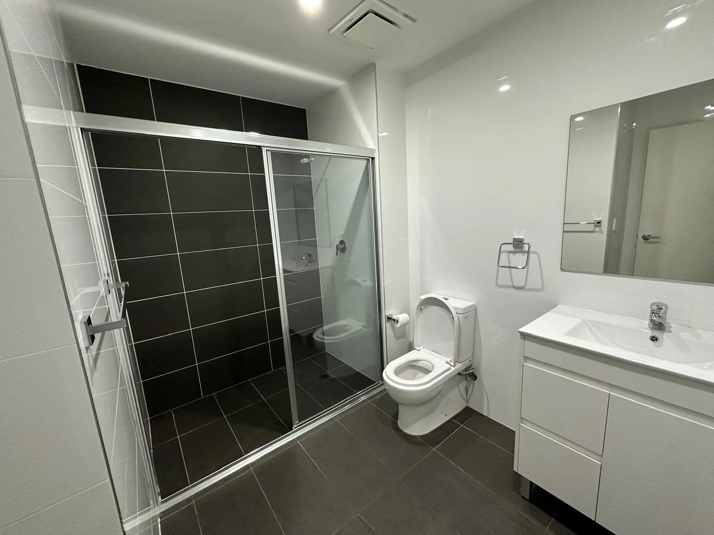 Additional image 7 of 405/140B Best Road, Seven Hills NSW 2147