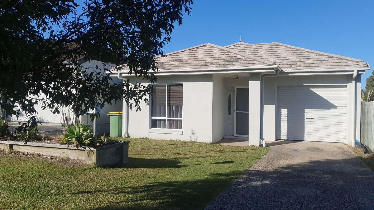 4 bedrooms House in 63 Kurrajong Crescent MERIDAN PLAINS QLD, 4551