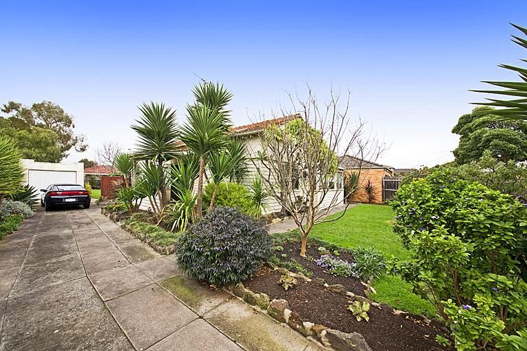 25 Turner Avenue, GLEN HUNTLY VIC 3163, Image 0